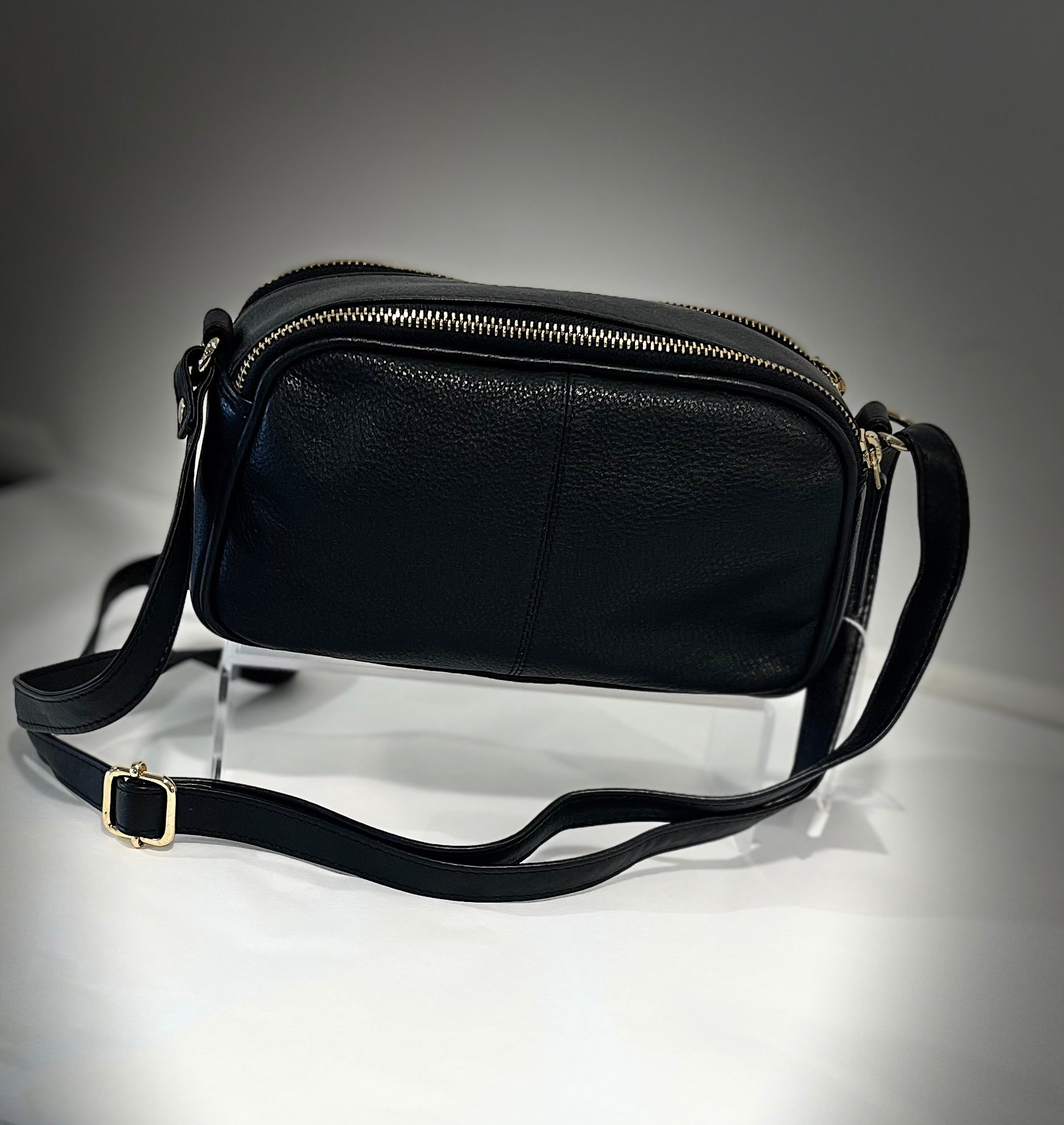 Buxton handbags online