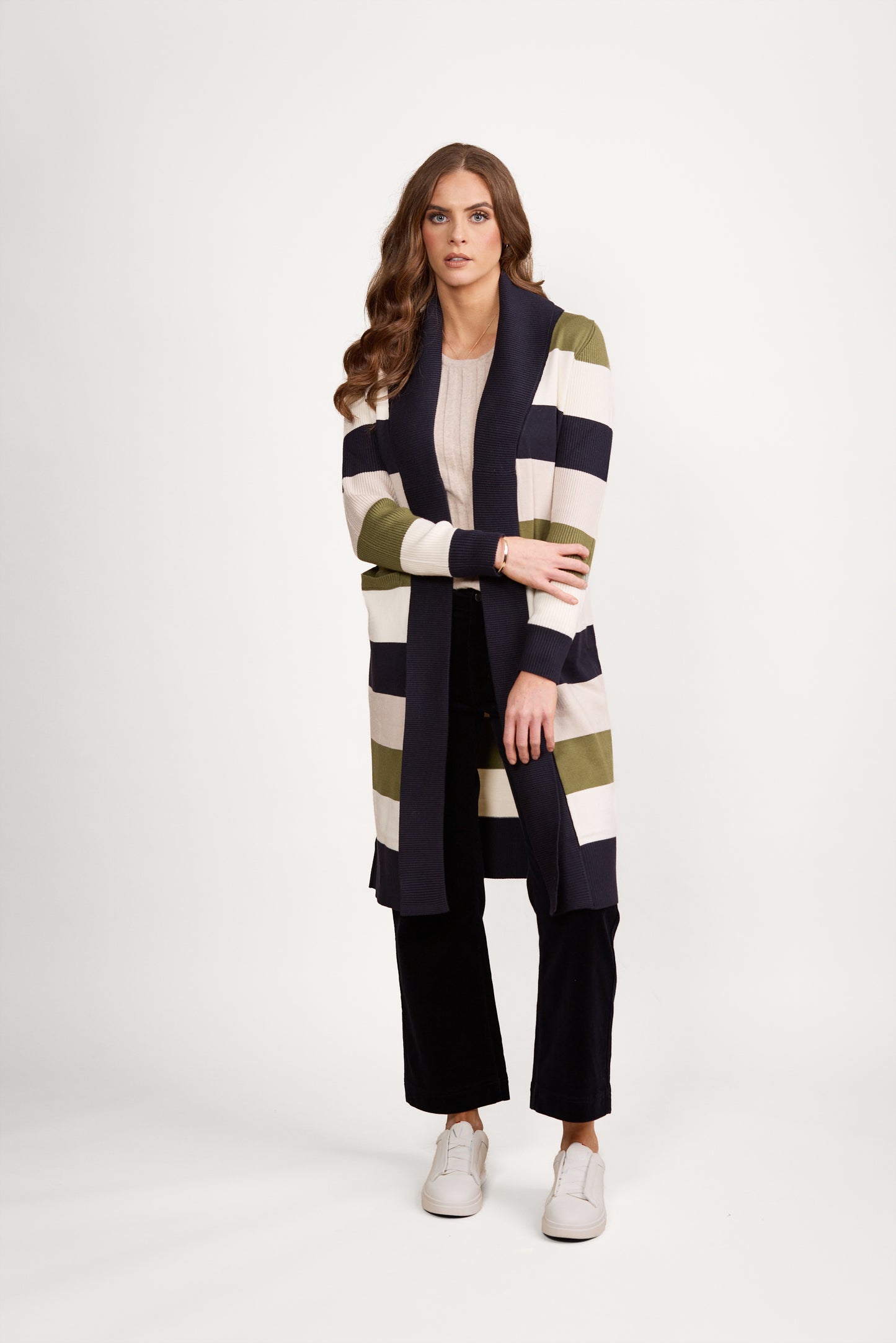 
                  
                    1065 Vassalli Open Longline Cardi with Pockets -Sage
                  
                