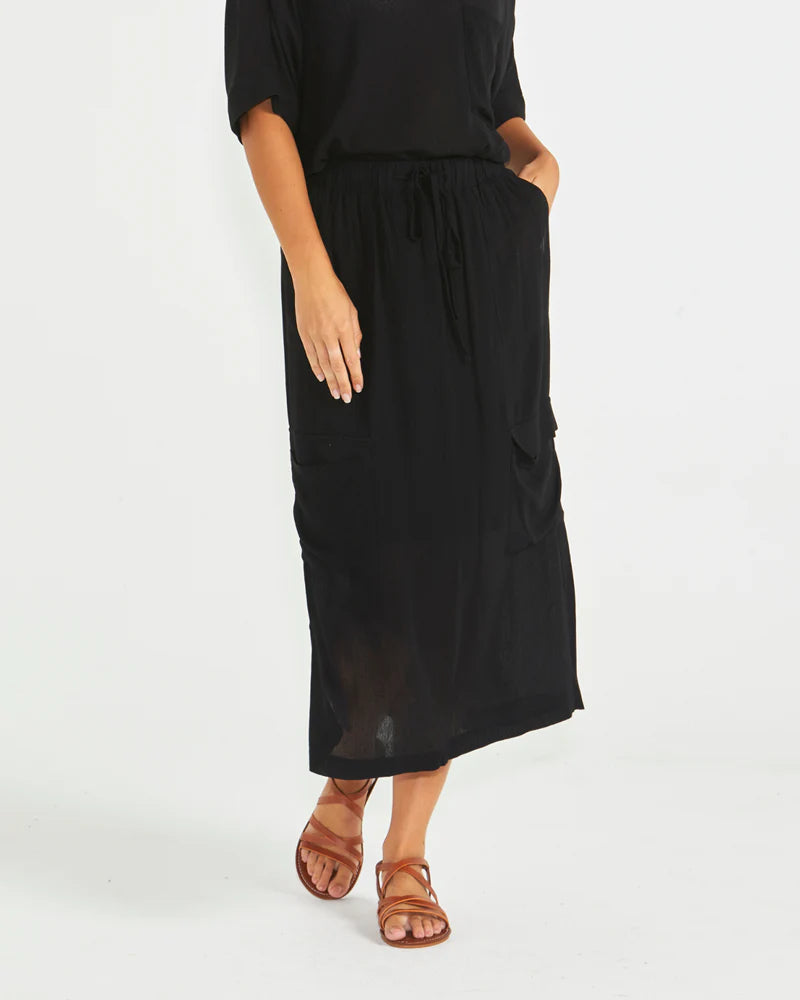 Raya Cargo Skirt - Black