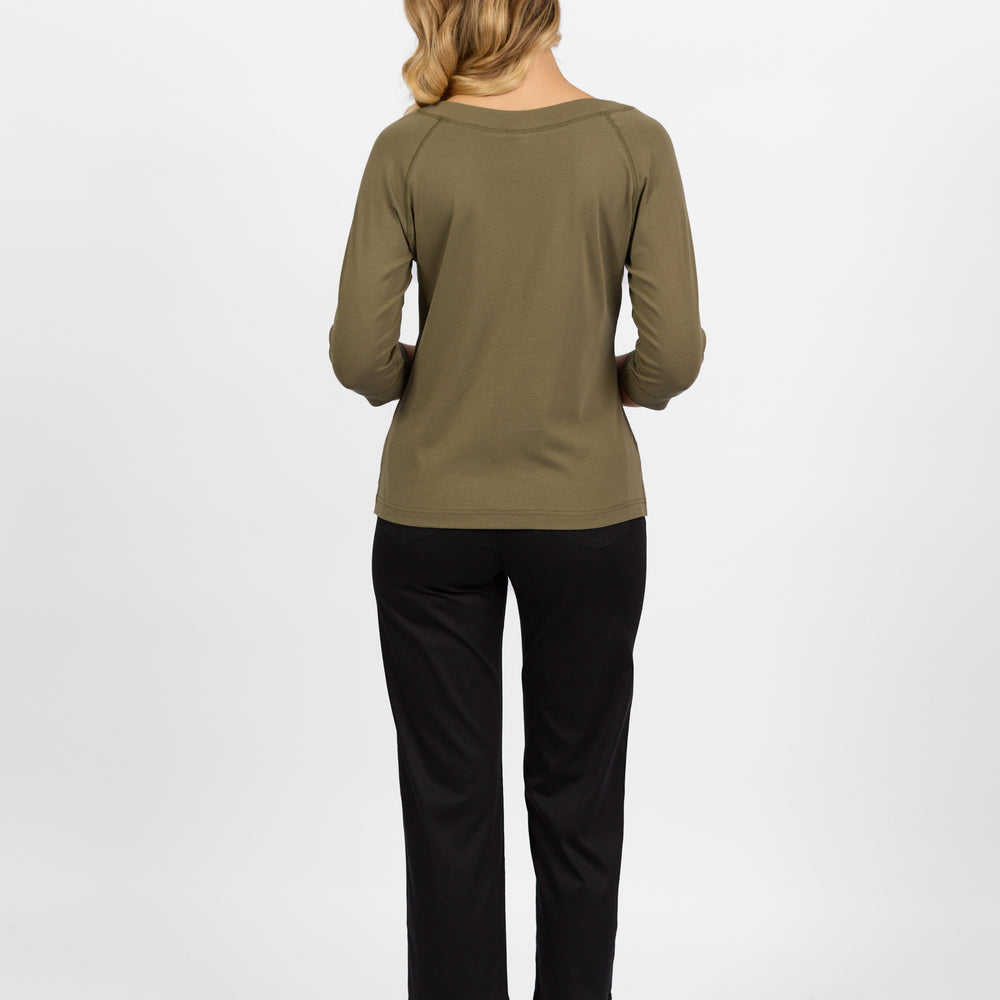 
                  
                    4381 Boat Neck 3/4 Sleeve Top -Olive
                  
                