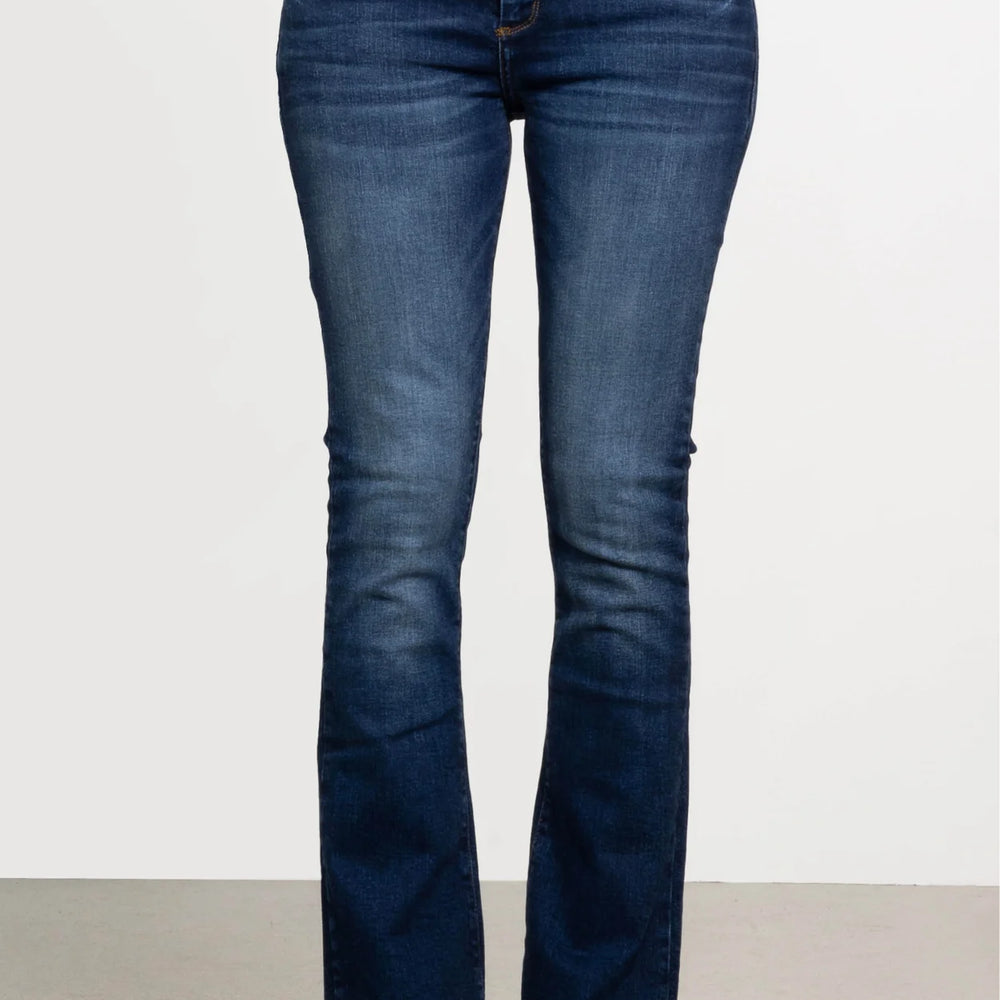 
                  
                    LTB Fallon Morna Undamaged Wash  - Flared Jeans
                  
                