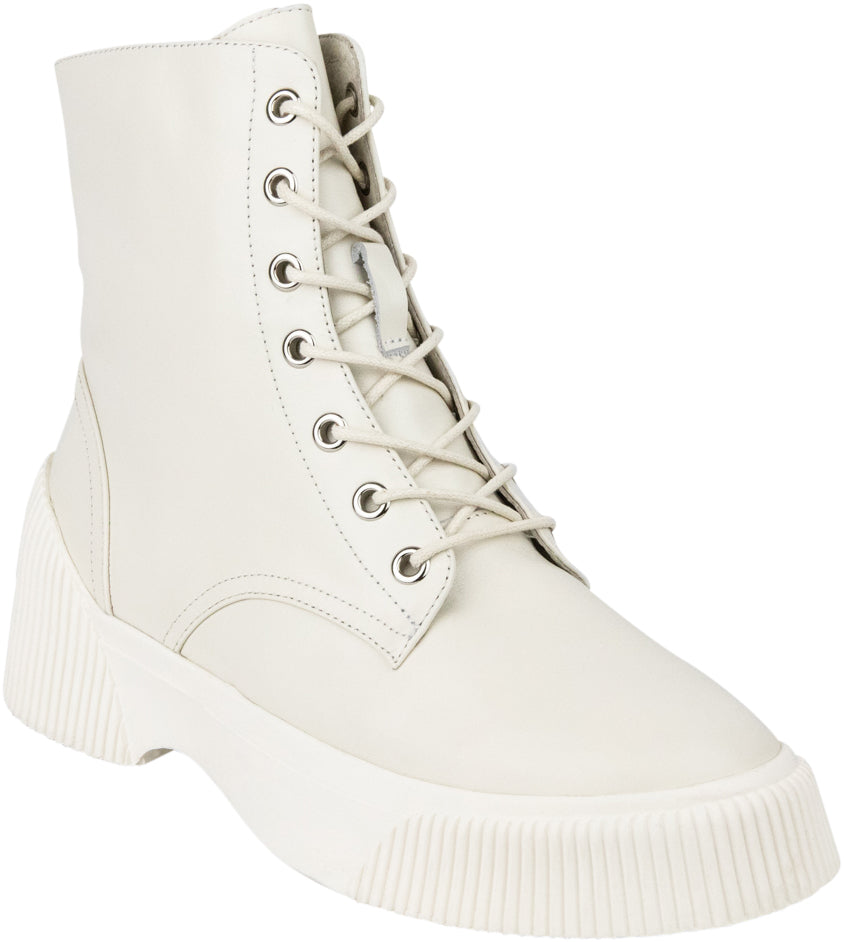 
                  
                    Ruby Boot -Ivory
                  
                