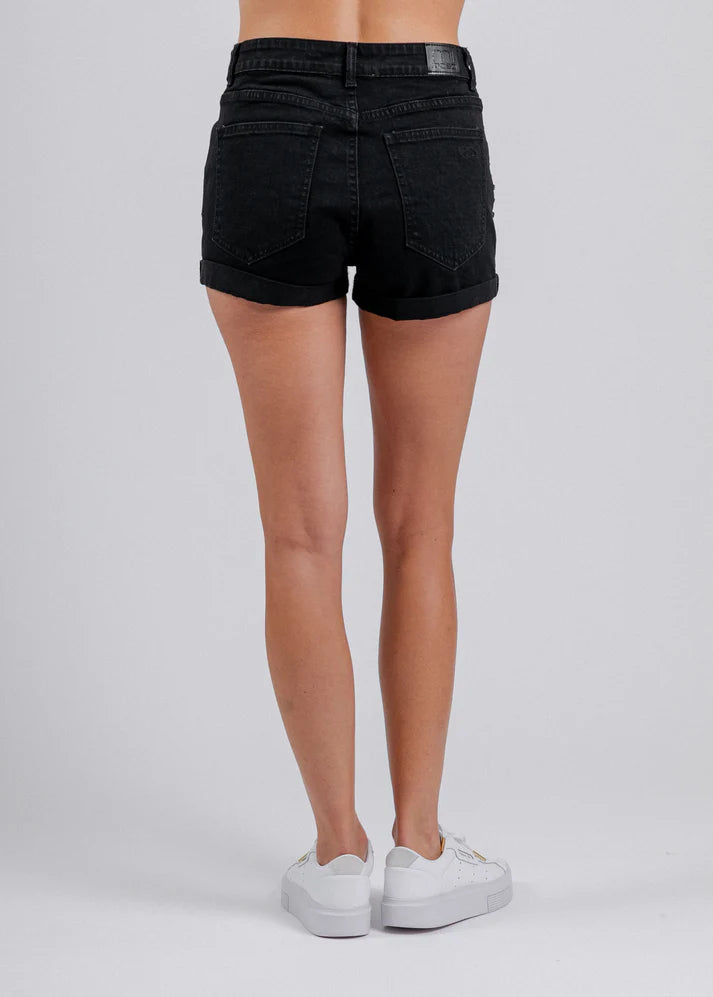 
                  
                    MI MOSO CARLTON SHORT
                  
                