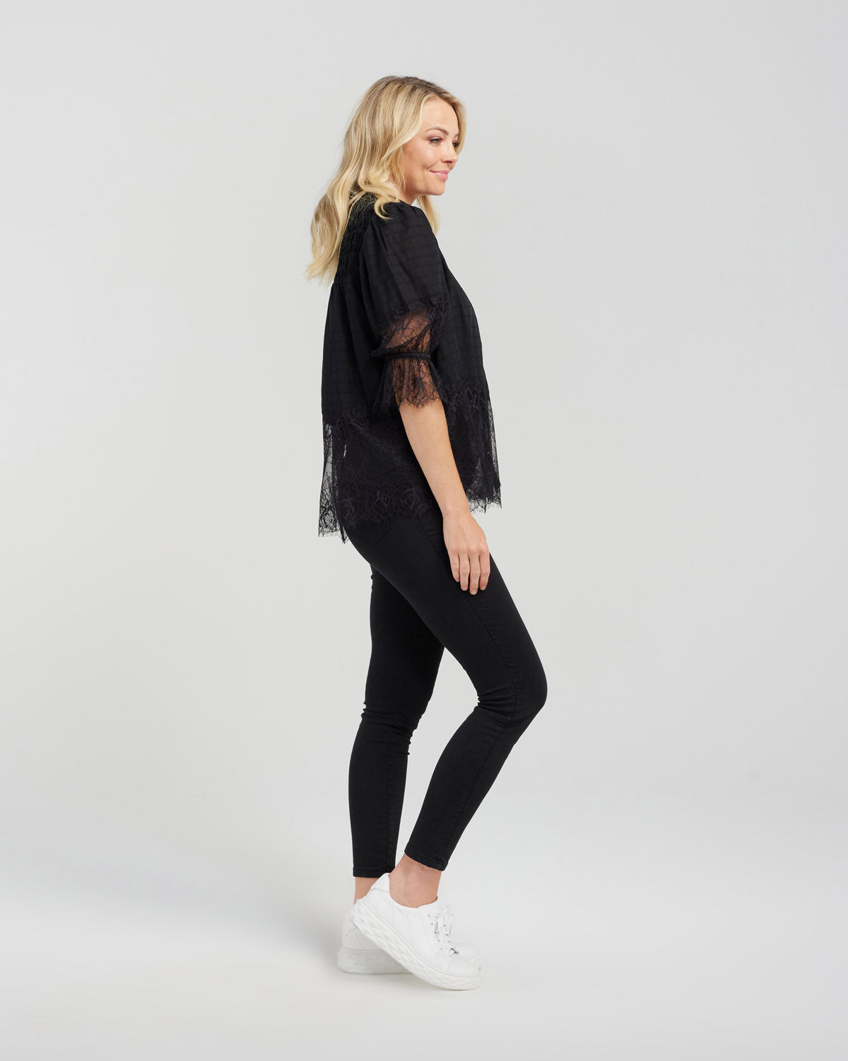 
                  
                    Gail Top Black
                  
                