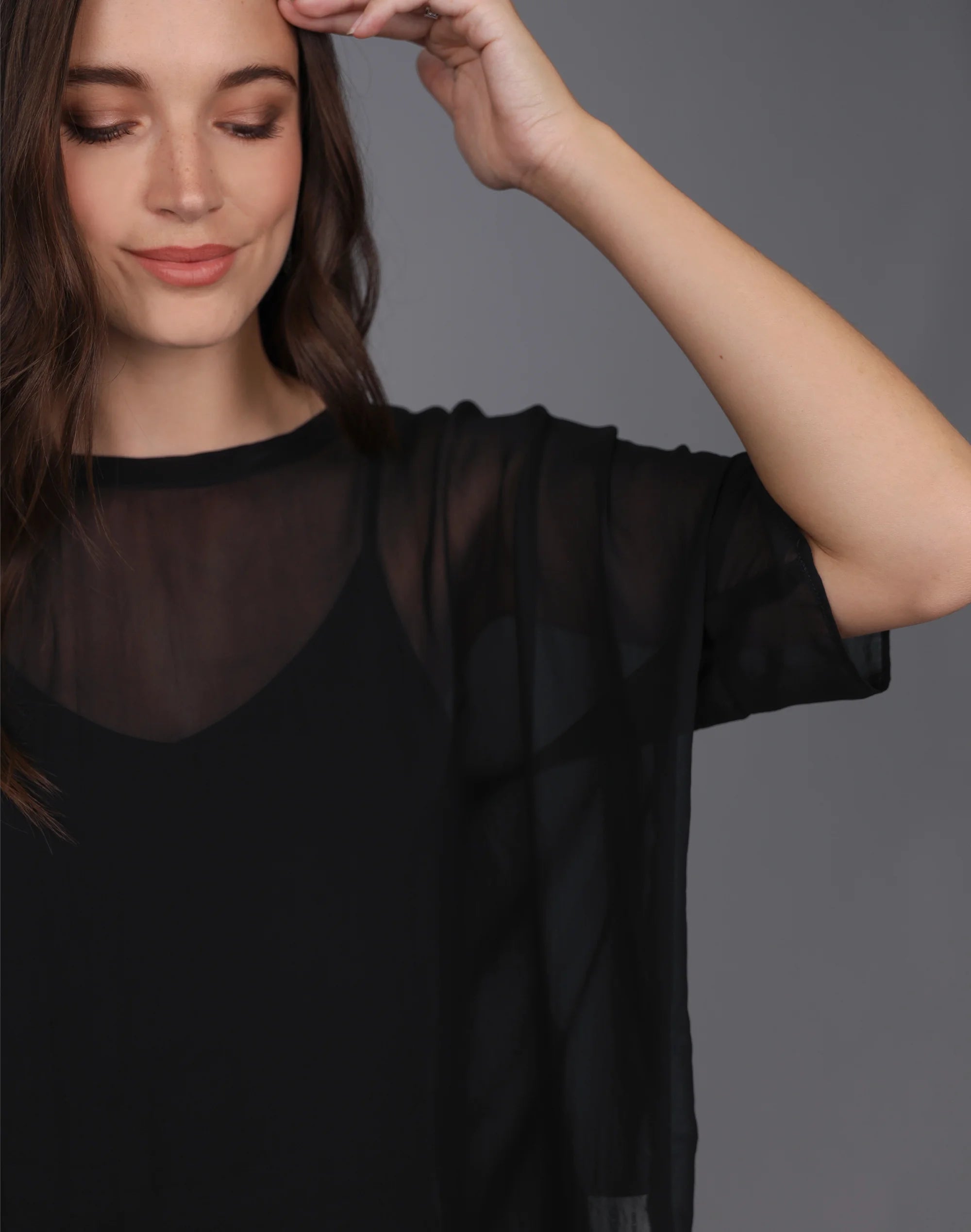 Relaxed Sheer Short Sleeve Top -BLACK – Viva La Moda